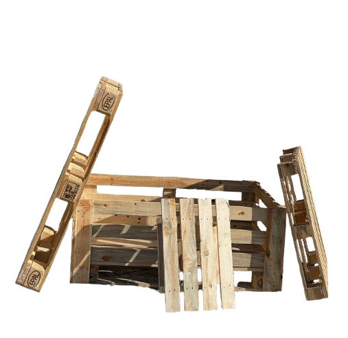 Variedad de tipos de palets: europalet, CP7, americano y 60×80 en almacén logístico — Flexpal